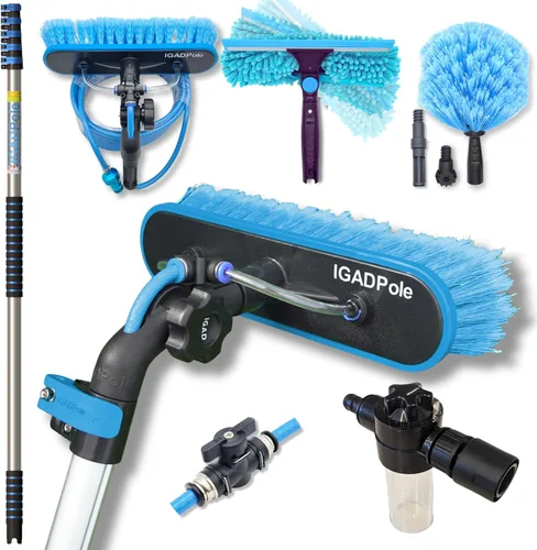 Kit de lavado con alimentación de agua IGADPole de 20 pies con dispensador de jabón, cepillo, escobilla de 10 pulgadas y plumero para telarañas para