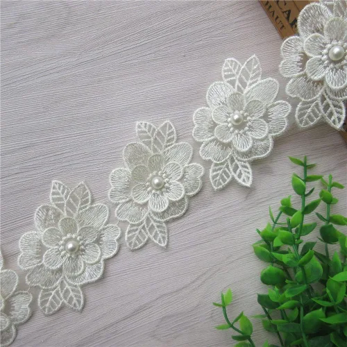 Miniatura 3 de 2 yardas de encaje de flores 3D con perlas bordadas, de poliéster, cinta de encaje con aplicación de patchwork para vestido de novia, manualidades