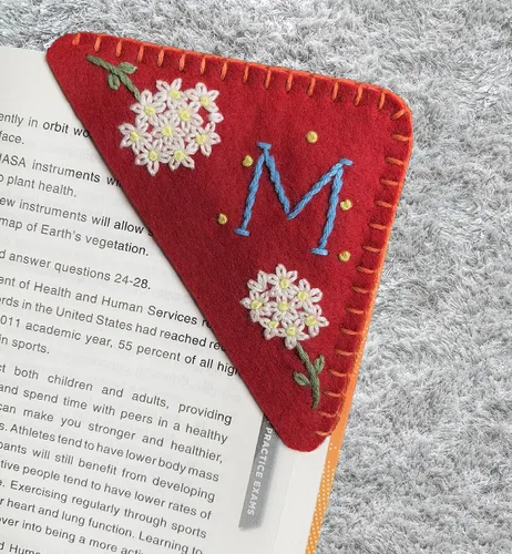 Miniatura 18 de Marcapáginas de esquina bordadas a mano personalizadas, Marcadores para mujeres, Marcador personalizado para los amantes de los libros, lindo Verde