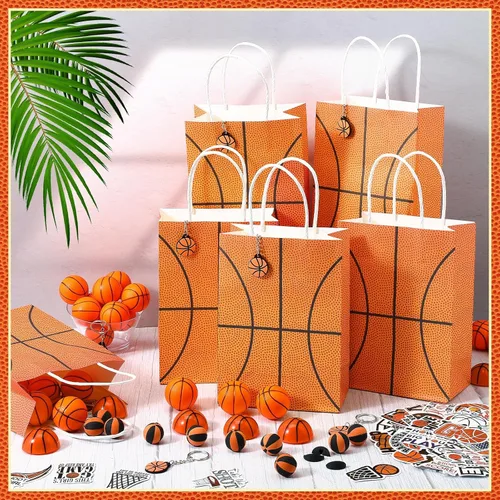 Miniatura 5 de Aoriher Juego de 200 piezas de recuerdos de fiesta deportiva, bolsas de regalo para fiestas deportivas, bolas deportivas de espuma, llaveros