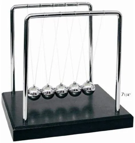 Miniatura 2 de Newton's Cradle Art in Motion, bolas de equilibrio de 7 1/4 pulgadas, base de madera negra