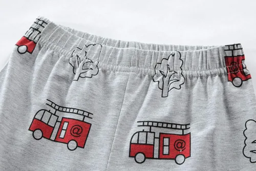 Miniatura 5 de Pijamas de algodón para niños pequeños, conjunto de 2 piezas con diseño de camión de bomberos, ropa de dormir de excavadora, ropa de verano