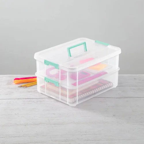 Miniatura 8 de Sterilite Paquete de 4 cajas de asas de 2 capas para almacenamiento en el hogar y la oficina, base transparente y tapa con pestillos