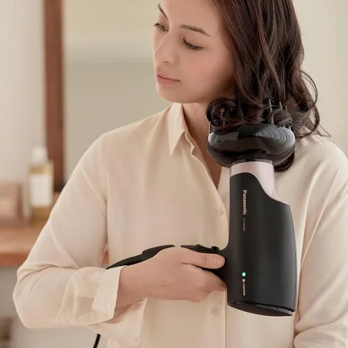 Miniatura 7 de Panasonic Nanoe Secador de Pelo de Salón, Boquilla Oscilante de Secado Rápido, Secador con Difusor, Accesorios Concentradores, 3 Ajustes