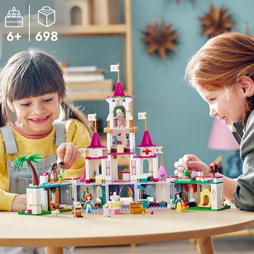 Miniatura 7 de LEGO Disney Princess Ultimate Adventure Castle 43205 Juego de Construcción con 5 Mini Muñecas de Princesas Incluyendo a Ariel, Rapunzel