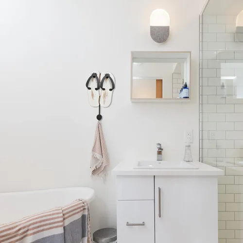 Miniatura 2 de Aecipl Ganchos de madera para colgar en la pared, decoración temática de playa, gancho para toallas para baño, dormitorio, piscina, decoración blanco