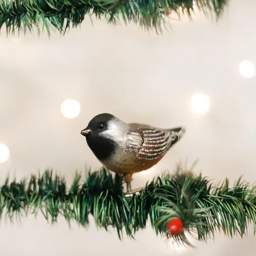 Miniatura 2 de Old World Christmas Adornos: Colección Bird Watcher Adornos de vidrio soplado para el árbol de Navidad, Cherry Chickadee Rojo con detalles amarillos