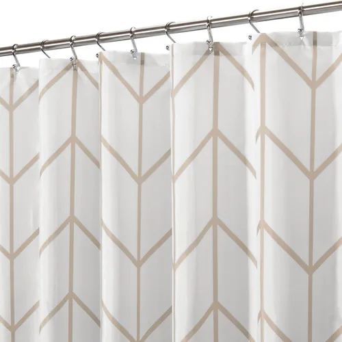 mDesign - Cortina de ducha de tela de fácil cuidado con ojales reforzados, para duchas y bañeras, lavable a máquina, diseño de zigzag, 72” x 72”