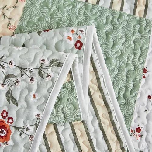Miniatura 7 de Juego de edredones de retazos tamaño Queen – Juego de edredón floral de 3 piezas de microfibra a cuadros verdes y blancos con estilo de flores rosas
