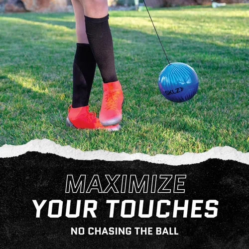 Miniatura 4 de SKLZ Star-Kick Touch - Entrenador de fútbol – Práctica de patadas y pases para jugadores jóvenes, perfecto para mejorar la coordinación pie-ojo