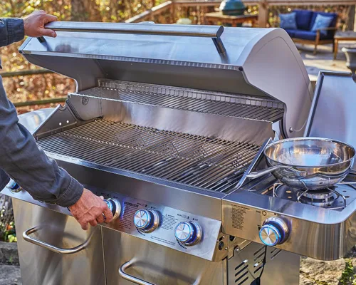 Miniatura 7 de Monument Grills 77352 Parrilla de gas propano estilo gabinete de acero inoxidable de 6 quemadores con caja de humo (2 artículos)