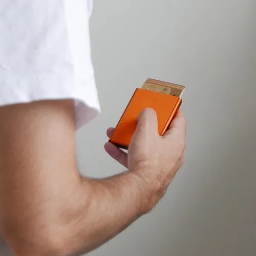 Miniatura 41 de ÖGON -DESIGNS- Tarjetero automático de aluminio, protección RFID contra fraude y desmagnetización, cartera delgada y minimalista para hombres