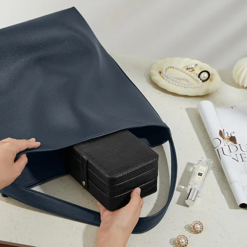 Miniatura 5 de Estuche de joyería de viaje, caja organizadora de joyas portátil con 3 capas de almacenamiento de piel sintética para aretes, collares, anillos