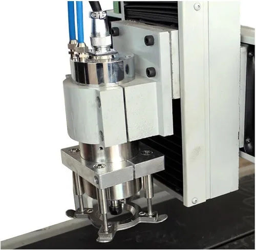 Miniatura 7 de Máquina de grabado Abrazadera automática de placa CNC Abrazadera de placa para motor de husillo grabador (2.559 in)
