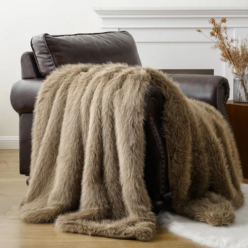 Miniatura 18 de BATTILO HOME Manta de Tiro de Piel Sintética Negra Mullida y Lujosa, Manta Negra para Sofá, Sillón, Silla, Cama, Mantas de Piel Mullida, Suave