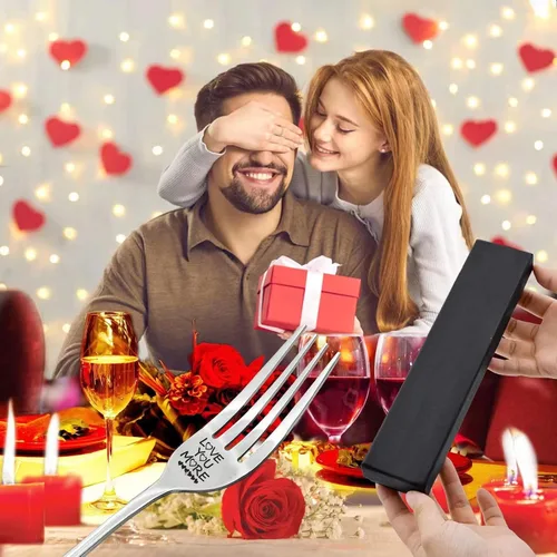 Miniatura 3 de VICKHU Regalos de amor para novio, novia, papá, mamá, te amo más, divertidos tenedores grabados, regalos para el Día de la Madre/Día