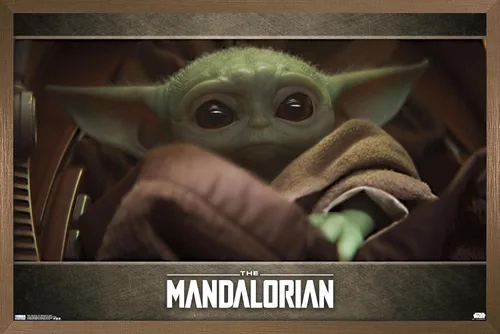 Miniatura 15 de Trends International Star Wars: The Mandalorian - Póster de pared de ojos, 14.725 x 22.375 pulgadas, versión enmarcada de madera de granero