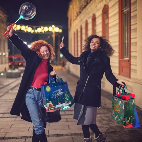 Miniatura 3 de YANGTE Paquete de 16 bolsas de Navidad con asas, bolsas de regalo no tejidas, 12.8" 9.8" 6.7" 16-Pack De