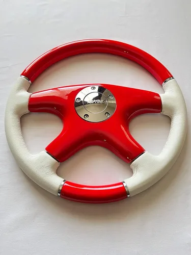 Miniatura 5 de Raptor Volante de madera roja y cuero blanco de 15