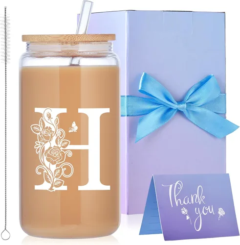 Miniatura 12 de Vasos de vidrio con iniciales con tapas y pajitas, regalos con monograma para mujeres, vaso de vidrio de cerveza de 16 onzas, taza de café helado