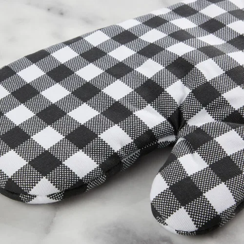 Miniatura 4 de KITCHENAID Juego de 2 manoplas de horno Gingham, negro mate, 7 x 13 pulgadas