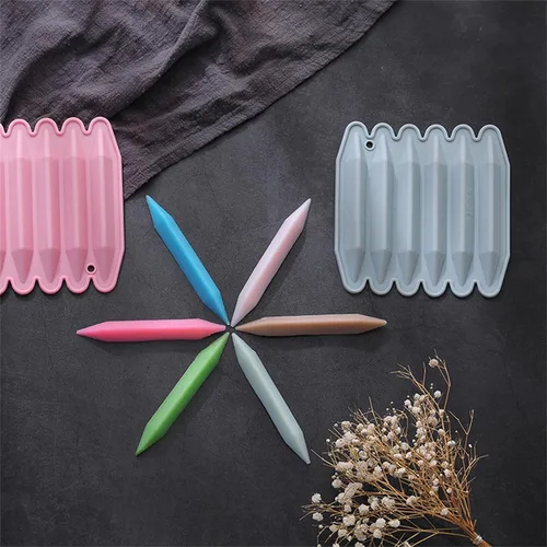 Miniatura 7 de Moldes de silicona aptos para horno, paquete de 4 moldes de silicona triangulares reutilizables 3D surtidos para crayones de cera, velas