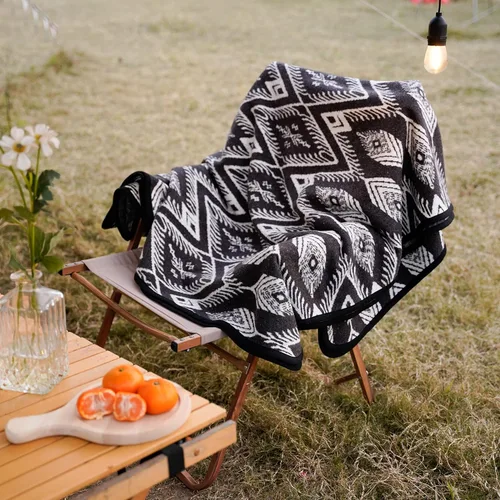 Miniatura 4 de PuTian - Manta de lana merina para acampar al aire libre, 63" x 51", color gris bohemio, excelente para acampar, exteriores, eventos deportivos