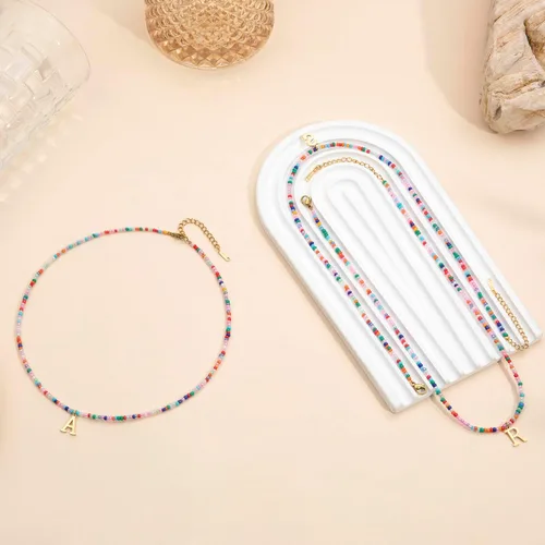 Miniatura 6 de Collares con iniciales de cuentas coloridas para niñas, adolescentes, regalos hechos a mano, personalizados, de acero inoxidable chapado en oro