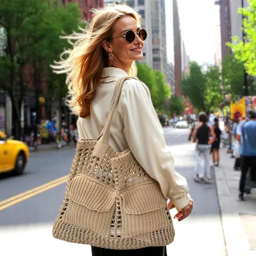 Miniatura 26 de ENBEI Bolsa de playa para mujer, diseño hueco de punto de ganchillo, elegante para la playa, viajes y uso diario