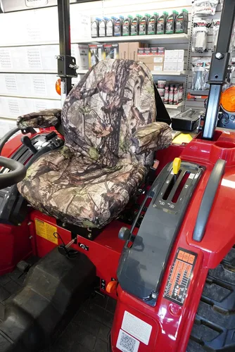 Miniatura 10 de Durafit Seat Covers, Compatible con Mahindra todos los modelos actuales de tractor con asiento de una pieza con reposabrazos. No para asientos