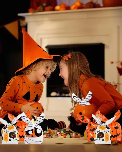 Miniatura 7 de Weenkilly 100 Bolsas de Golosinas de Halloween, 4 Estilos de Bolsas de Dulces para Niños, Linda Bolsa de Golosinas con Orejas de Conejo de Plástico
