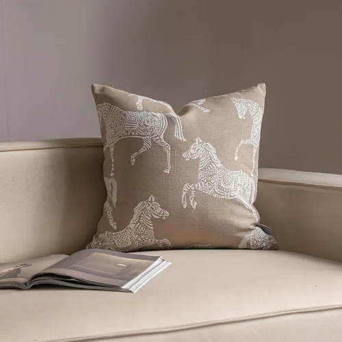 Miniatura 2 de Croker Horse Funda de cojín de 18 x 18 pulgadas, diseño de caballo real beige, bordado de chenilla, jacquard, de lujo, moderno, estilo moderno