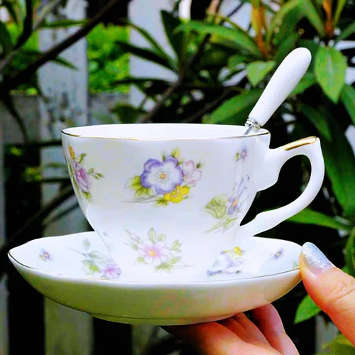 Miniatura 5 de Taza de Café de Porcelana Ósea Británica con Platillo y Cuchara para Latte Americano Tazas con Platillo Juego de Tazas de Té de Porcelana, Tazas