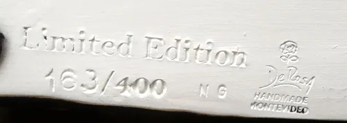 Miniatura 9 de De Rosa Busto de elefante negro grande de cerámica esculpida hecha a mano tamaño galería