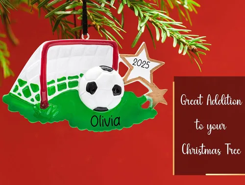 Miniatura 4 de Adorno Navideño Personalizado de Fútbol 2025 Pelota de Fútbol con Estrellas Doradas, Césped y Red de Portería para Árbol de Navidad - Regalo
