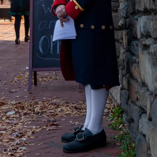 Miniatura 3 de Eurzom 3 pares de calcetines coloniales para hombre, accesorios de disfraz colonial, calcetines blancos hasta la rodilla para adultos, Halloween