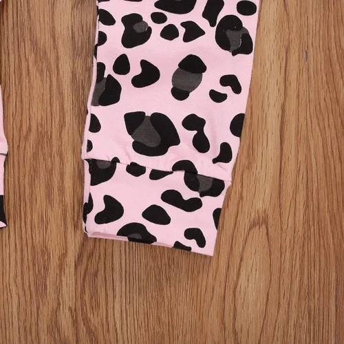 Miniatura 7 de Conjunto de 3 piezas de algodón con estampado de letras y pantalones cortos de leopardo y diadema de pantalones cortos y diadema