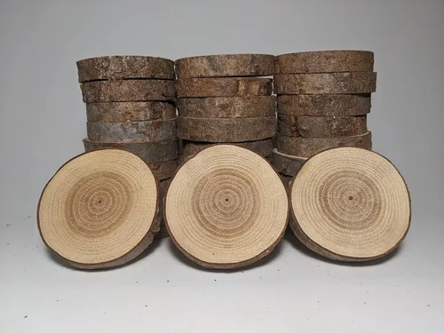 Woody's Craftshop - Rodajas de madera natural, 32 piezas, 2-2.5 pulgadas x 0.5 pulgadas, pino sin terminar con borde vivo, lienzos para adornos,
