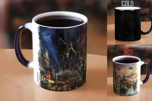 Miniatura 3 de Morphing Mugs DC Comics – Liga de la Justicia – Showdown at Gotham City Pier – Una taza de cerámica sensible al calor que cambia de color de 11