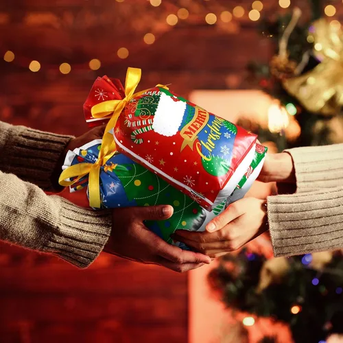 Miniatura 6 de Funrous 50 bolsas de Navidad con cordón, bolsas de regalo de plástico con cordón para Navidad, bolsas de dulces de Navidad para fiesta