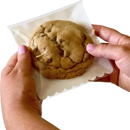 Miniatura 5 de Bolsas de celofán prémium para panadería, bolsas autosellantes transparentes para regalos, hornear y fiestas, 100 unidades, 5 x 5 pulgadas Caras
