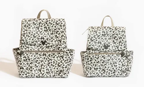 Miniatura 8 de Freshly Picked Mini mochila clásica convertible para pañales, Mickey Leopardo, talla única , Clásico