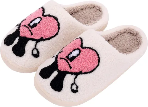 Qubuwalk Christmas Elk Slippers Bad Cute Bunny Slippers Warm Fuzzy Slippers Cozy House Slippers for Women Men Slip-on Indoor Outdoor Slippers
