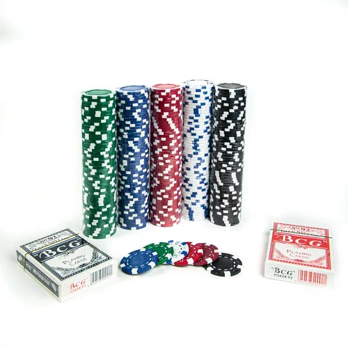 Miniatura 6 de Tradeopia Juego de 500 fichas de póquer con estuche de aluminio, incluye 1 ficha de distribuidor, 2 barajas de cartas, 5 dados rojos, juego