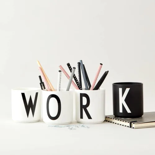 Miniatura 6 de Design Letters Taza de café con inicial A-Z Taza de café de Navidad con monograma para hombres, mujeres, tazas de porcelana de 11 onzas, taza
