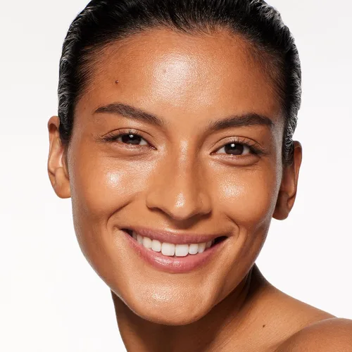 Miniatura 4 de Shiseido RevitalEssence Skin Glow Foundation SPF 30 - Buildable, Medium Coverage - 24-HR Hydration & 12-HR Wear - Transfer, Crease & Fade Resistant