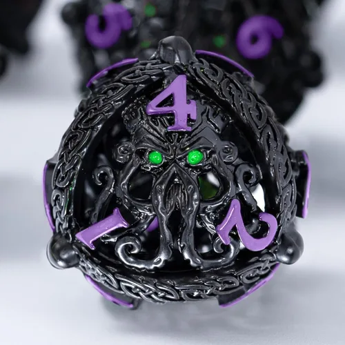 Miniatura 10 de Juego de dados de metal para DND – Diseño único de orbe hueco redondo para un mejor rodamiento – Hermoso juego de nudos celtas para juegos de rol