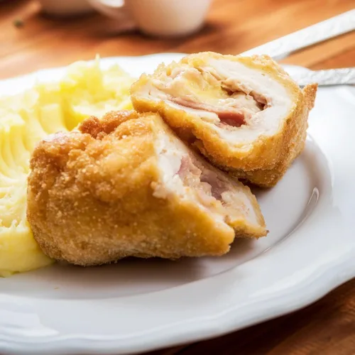 Miniatura 5 de Today Gourmet Foods of NC -Pechugas de pollo deshuesadas sin hueso Cordon Bleu de estilo casero sin cocer 12-7oz Porciones