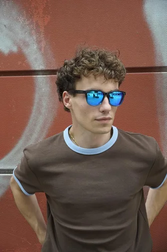 Miniatura 130 de Hawkers One Sunglasses for Men and Women - 100% UV400 Protection - Lightweight and Square Sunglasses