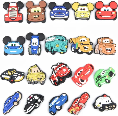 XQNB Diferentes dijes de zapatos de PVC de dibujos animados para zapatos de coche, decoración de pulsera, accesorios para regalos de fiesta de niños
